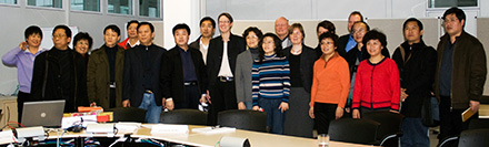 Chinesische Delegation zu Besuch am IWM web