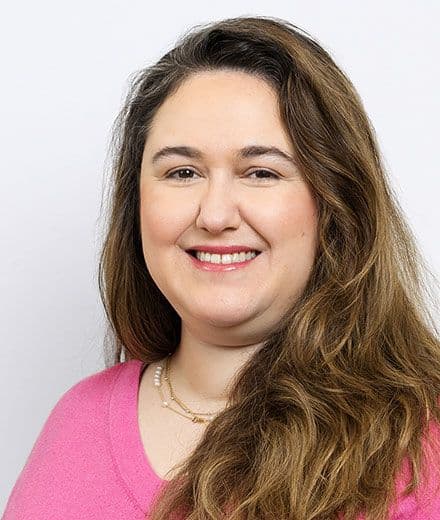 Porträt von Ayce Candan Simsek